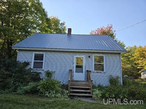 36741 Kujala Rd, Ontonagon, MI 49953