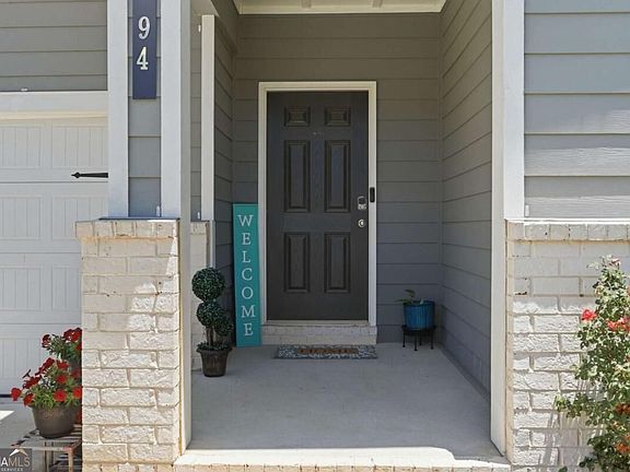 2nd image of 94 Summit Pointe Ct
