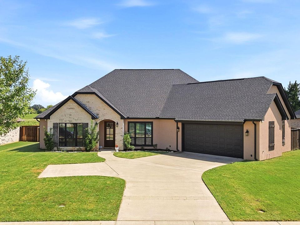 1st image of 264 Heritage Way