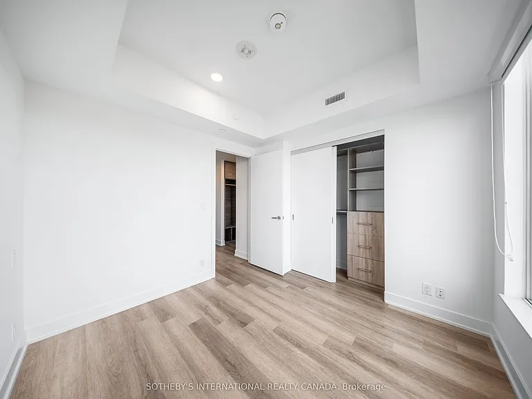 484 Spadina Ave #709 — Photo 10