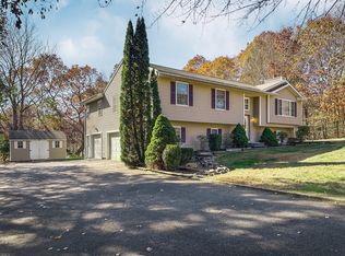 1 Mideana Ct, Wolcott, CT 06716