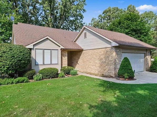 8280 Butternut Ct, Grand Blanc, MI 48439
