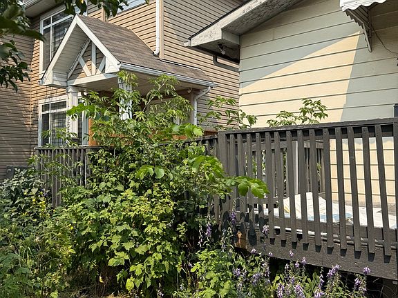 2nd image of 7226 Ogden Rd SE