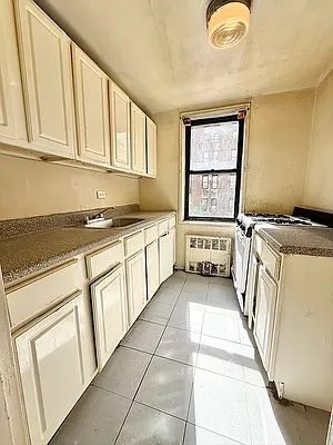Kitchen, photo 1