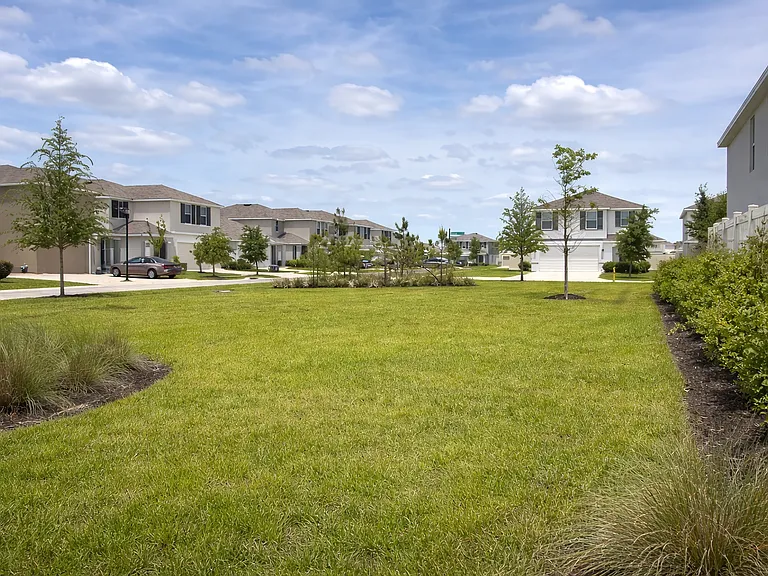 2639 Hardin Way — Photo 4