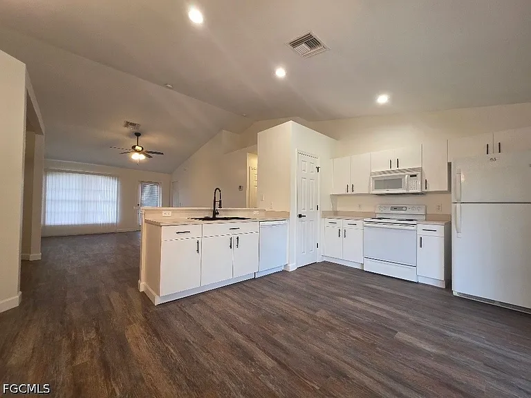 237 Rue Labonne Rd — Photo 5