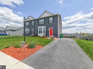 27 Star Dr, Hanover, PA 17331