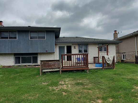 2nd image of 15036 Laramie Ave