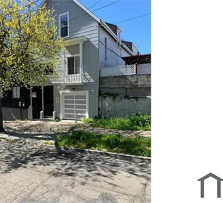 2019 E 20th St #D