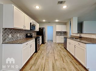 10217 Feldspar Dr, Fort Worth, TX 76131
