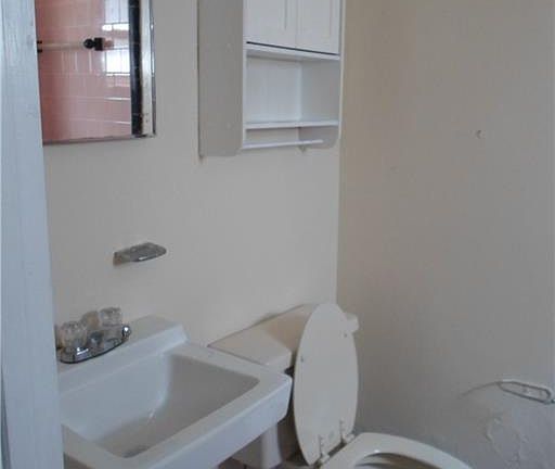 5th image of 1208 Little Bay Ave APT 3