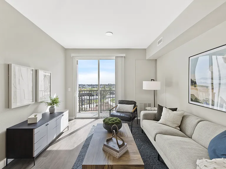 Avenida at Centerra - 55+ Active Adult Apartment Homes — Photo 6