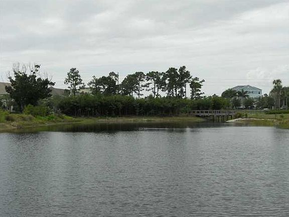 5th image of 152 Bay Cedar Circle