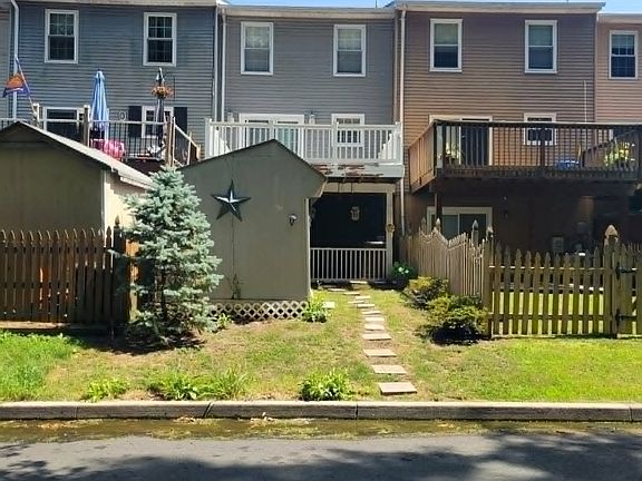 Shed is locked. Tenant does not have access to shed.
