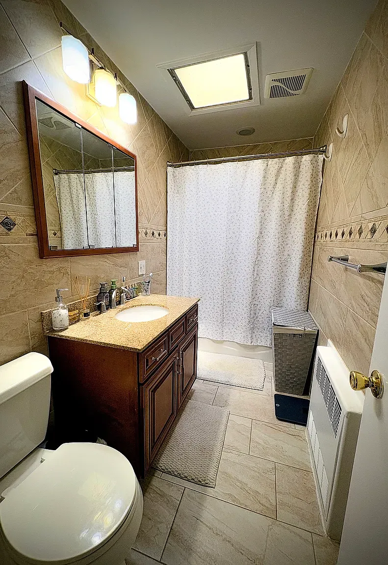 75-12 Juniper Valley Road — Photo 4
