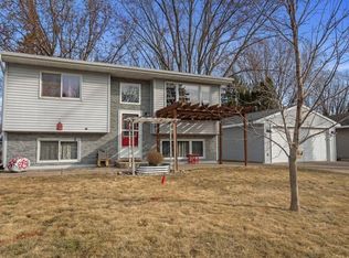 1791 Eugene St, White Bear Lake, MN 55110