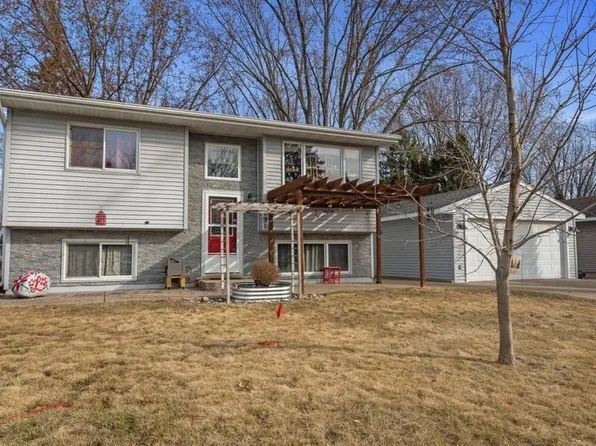 1791 Eugene St, White Bear Lake, MN 55110