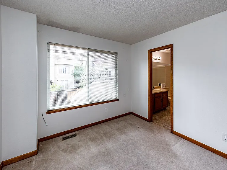 6930 Native Cir — Photo 39
