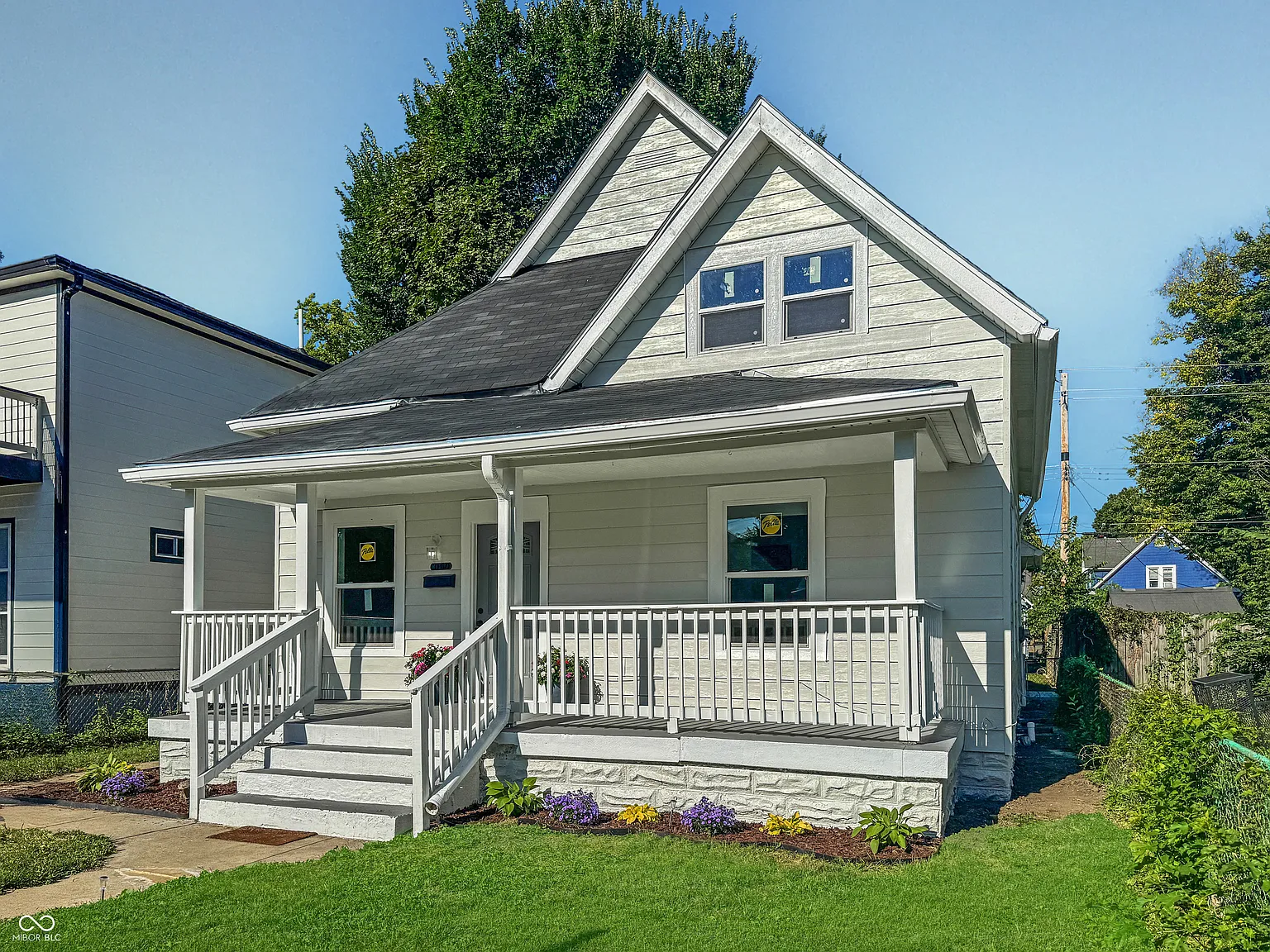 3160 Graceland Ave photo 1