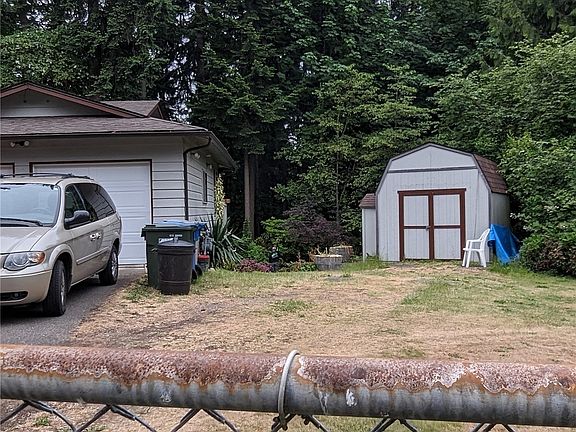 3rd image of 20625 101st Avenue SE