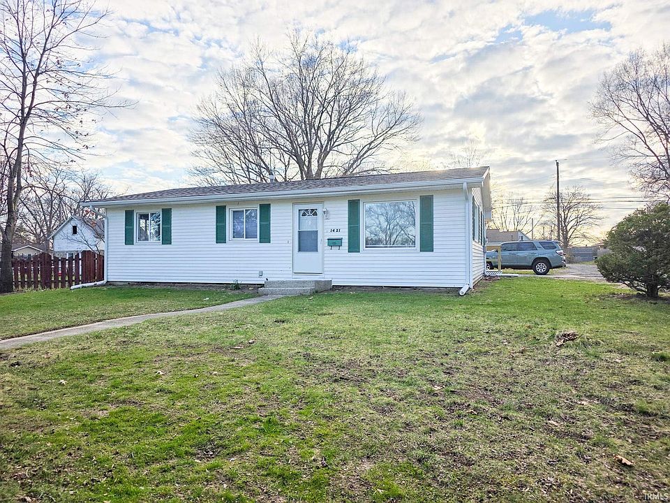 1st image of 1421 Magnolia Ave