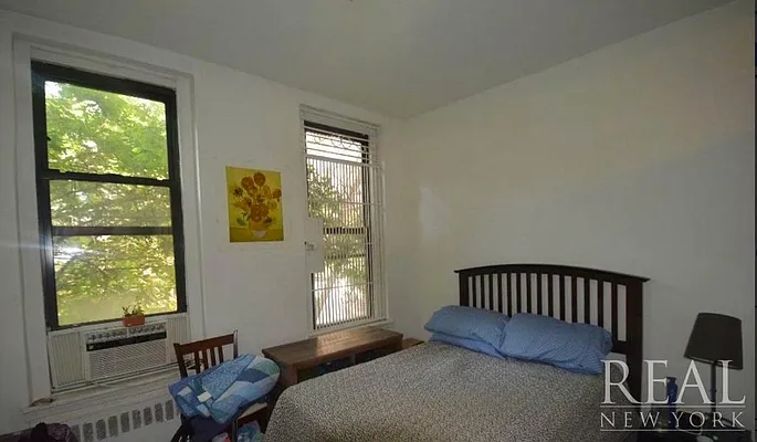 Rented by REAL New York | media 7