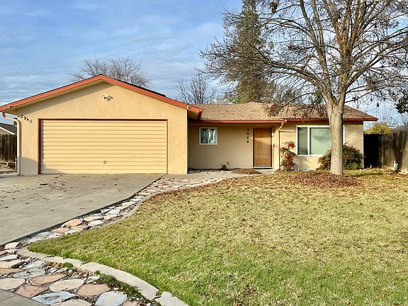 2nd image of 2940 Julia Cir