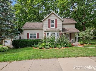 1800 Boston St SE, Grand Rapids, MI 49506
