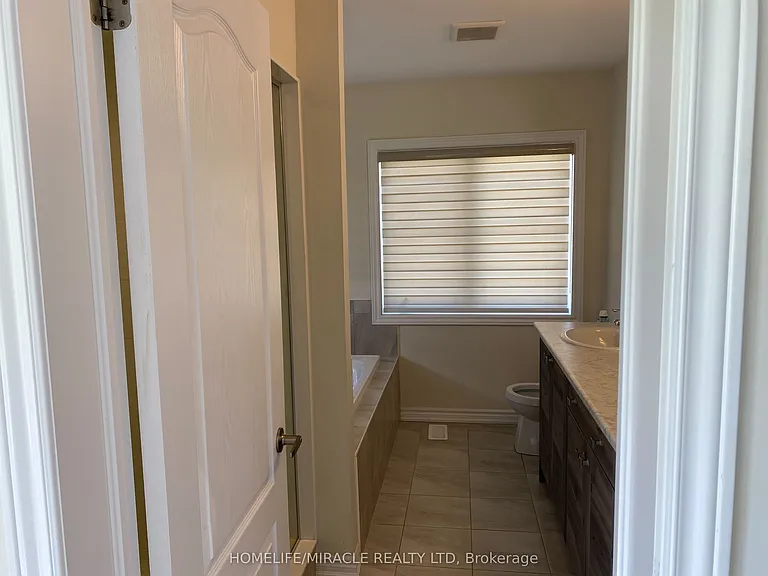 2 Cahill Dr — Photo 25