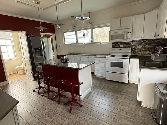 3rd image of 8894 N State Route 2