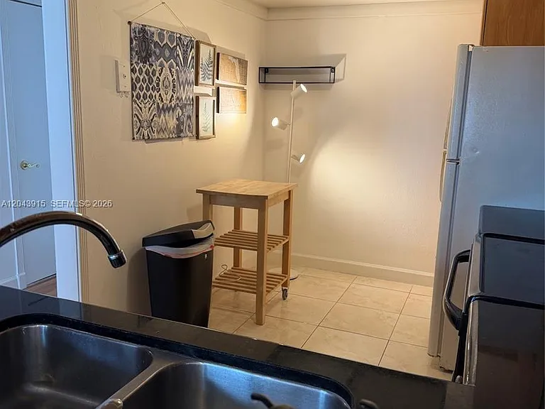 520 Brickell Key Dr #A1412 — Photo 7