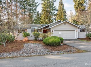 103 Fairway Dr, Sequim, WA 98382