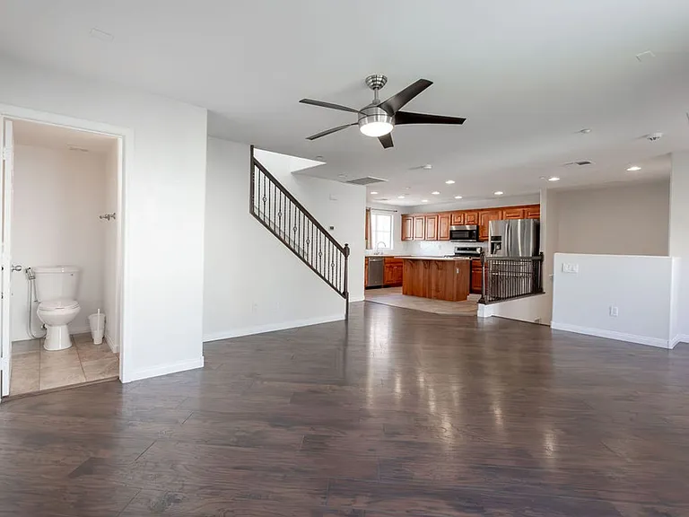 4793 Hampstead Heath Ct — Photo 7