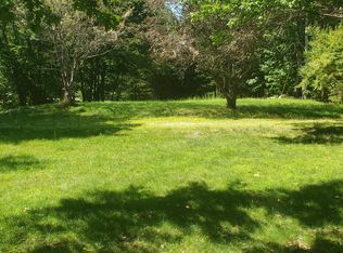 1127 State Route 121 Rte, Oxford, ME 04270