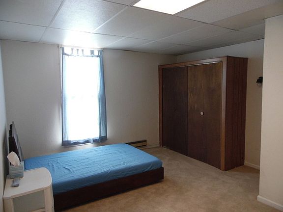 4th image of 520 Sheridan St