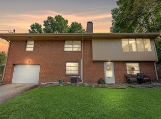 756 Mountain View Pl, Morgantown, WV 26501