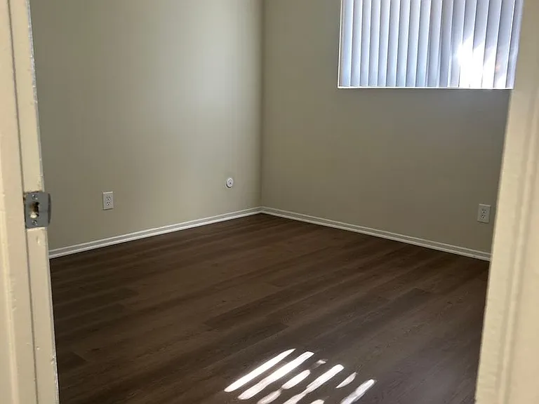 8351 Northgate Garden - Tragocon, LLC — Photo 5