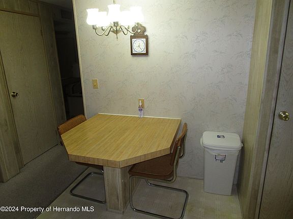 5th image of 9243 Salisbury Dr