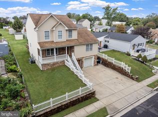 205 Walnut Ave, Bellmawr, NJ 08031