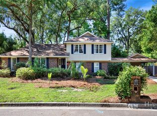 157 Hampshire Road, Savannah, GA 31410