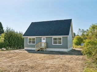 6 Bayberry Ct, Augusta, ME 04330