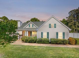 213 N Winds Ct, Villa Rica, GA 30180