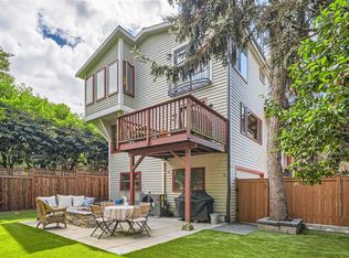 2508 Warren Ave N, Seattle, WA 98109