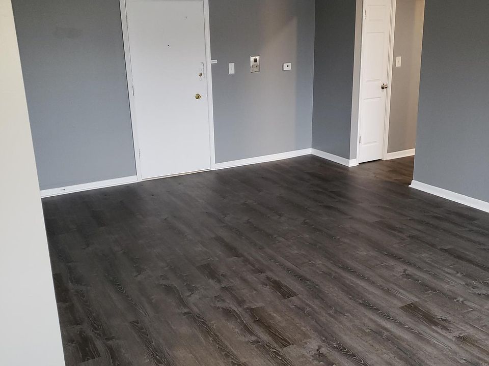 1st image of 2200 Scoville Ave APT 303