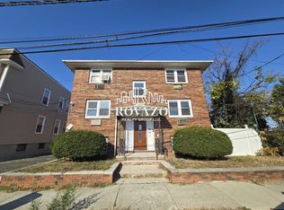 2R Nine #11, Newark, NJ 07112