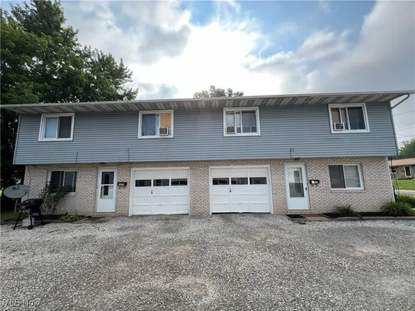 1415 Field St NW, Canton, OH 44709