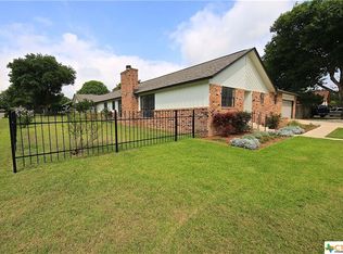 101 Fleetwood Dr, New Braunfels, TX 78130