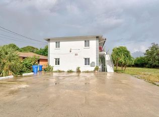 1044 W 28th St, West Palm Beach, FL 33404
