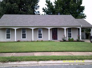 10388 Maplebrook Ln, Olive Branch, MS 38654