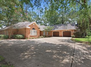 2909 Murray Ln, Crestview, FL 32539